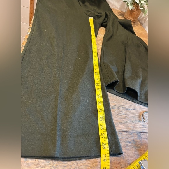 💚 Banana Republic wide-leg wool pants – dark olive green, size 18 - Picture 5 of 10
